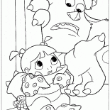 La ragazza è spaventata