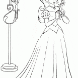 Principessa con un fiore in mano