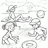 Divertimento estivo sul fiume