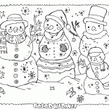 Famiglia di pupazzi di neve