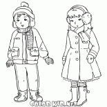 I bambini in abiti invernali