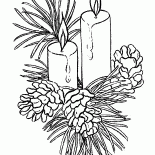 Candele di Natale su un ramo