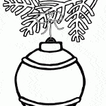 Giocattolo su un ramo di albero