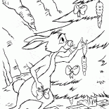 Coniglio decora lalbero di Natale